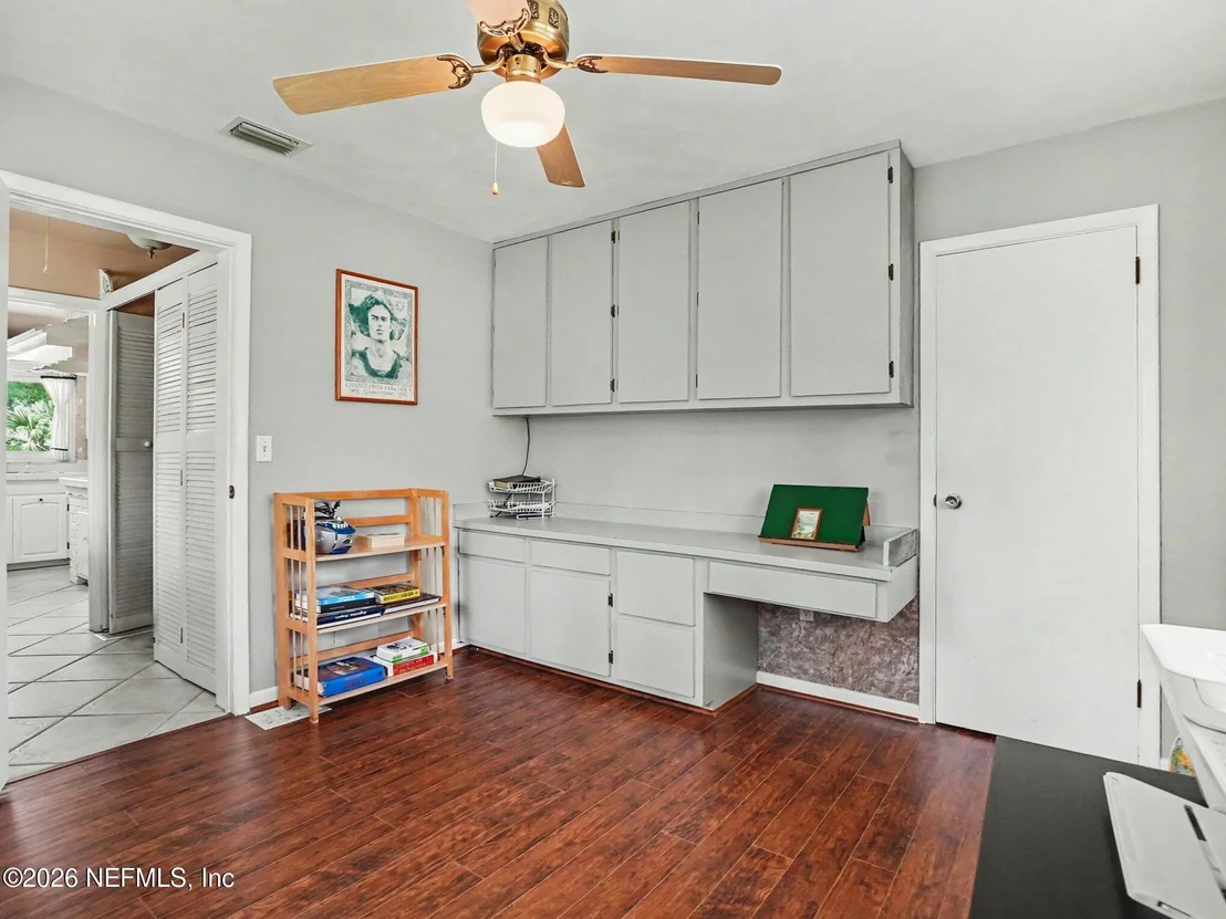 Photo of 5201 WAYSIDE Drive