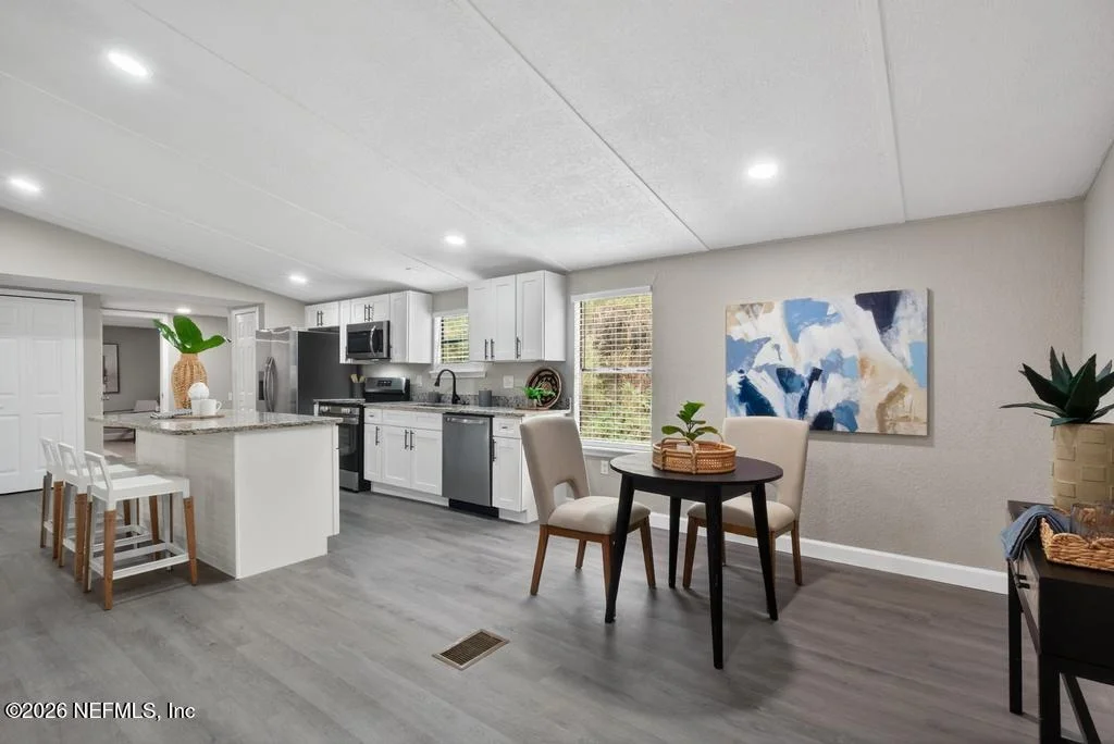 Photo of 95422 PLUM Loop
