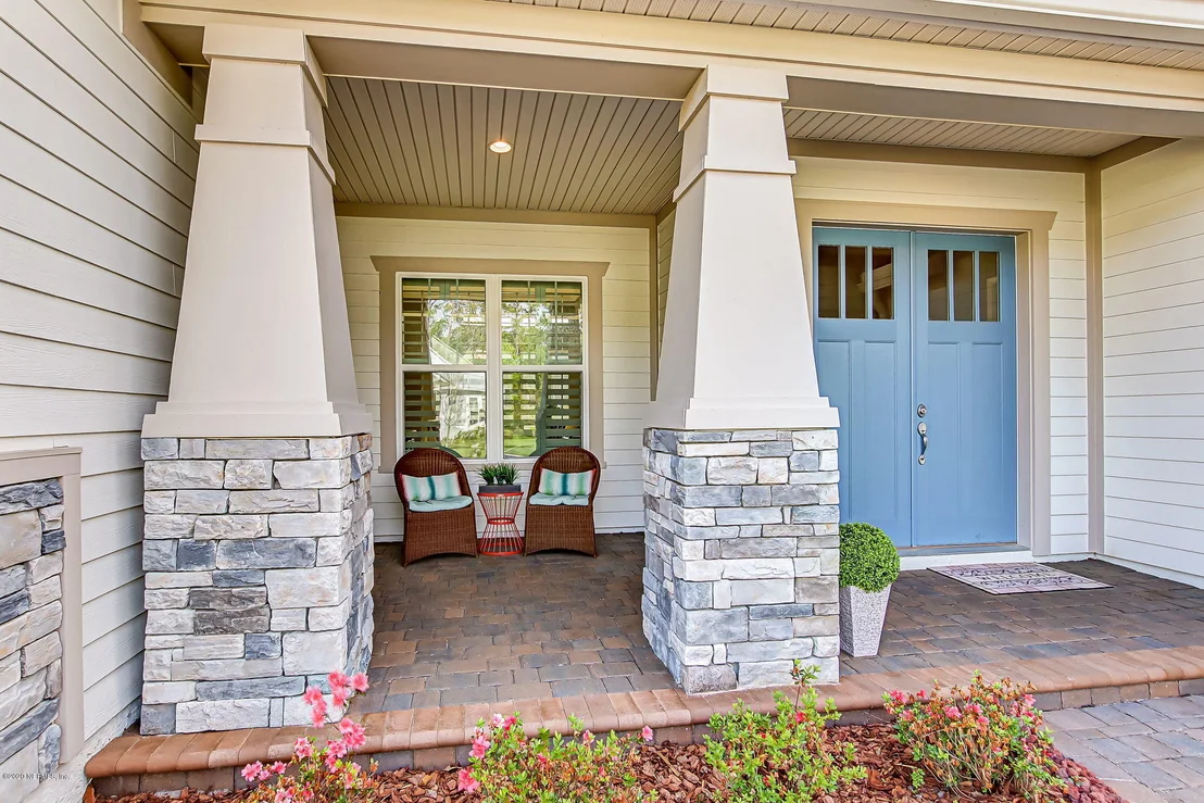 Photo of 386 OUTLOOK Drive