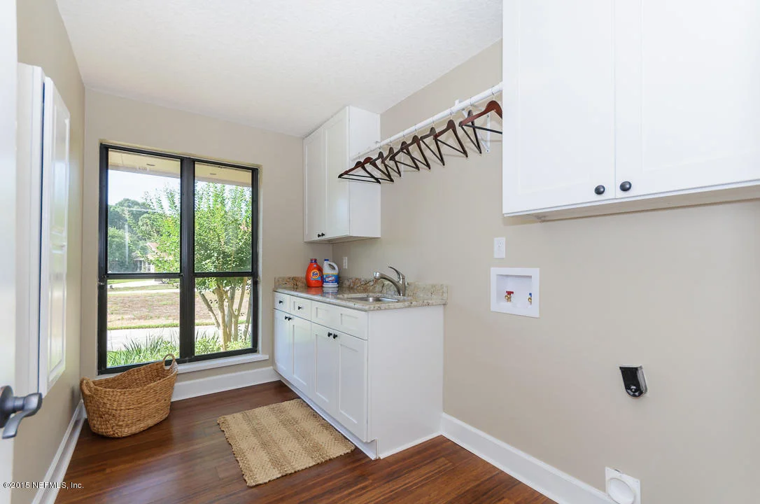 Photo of 5059 Mariners Point Drive