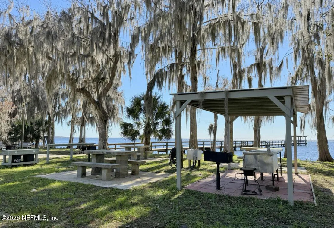 Photo of 107 GEORGETOWN POINT RD Road