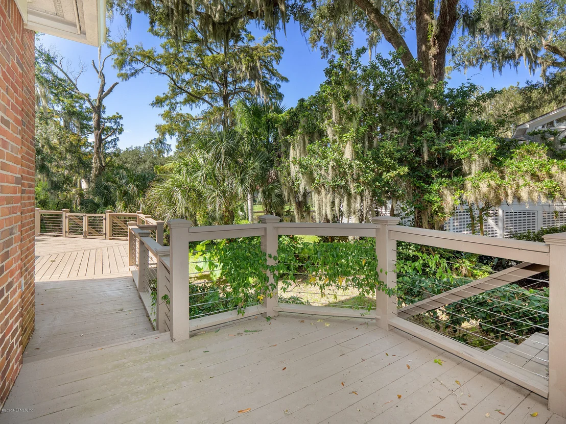 Photo of 906 GREENRIDGE Road