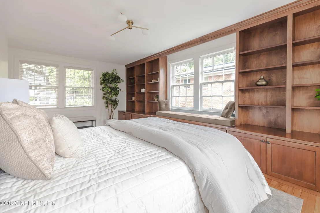 Photo of 3590 HEDRICK Street