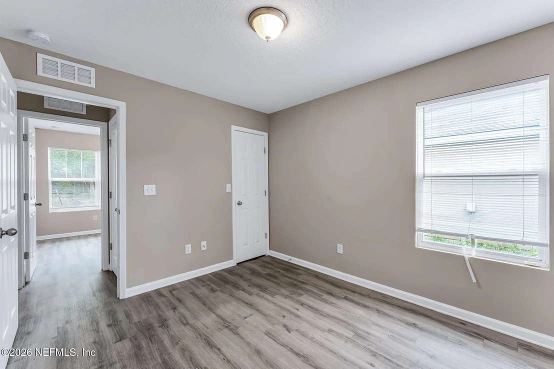 Photo of 7828 HAMMOND Boulevard