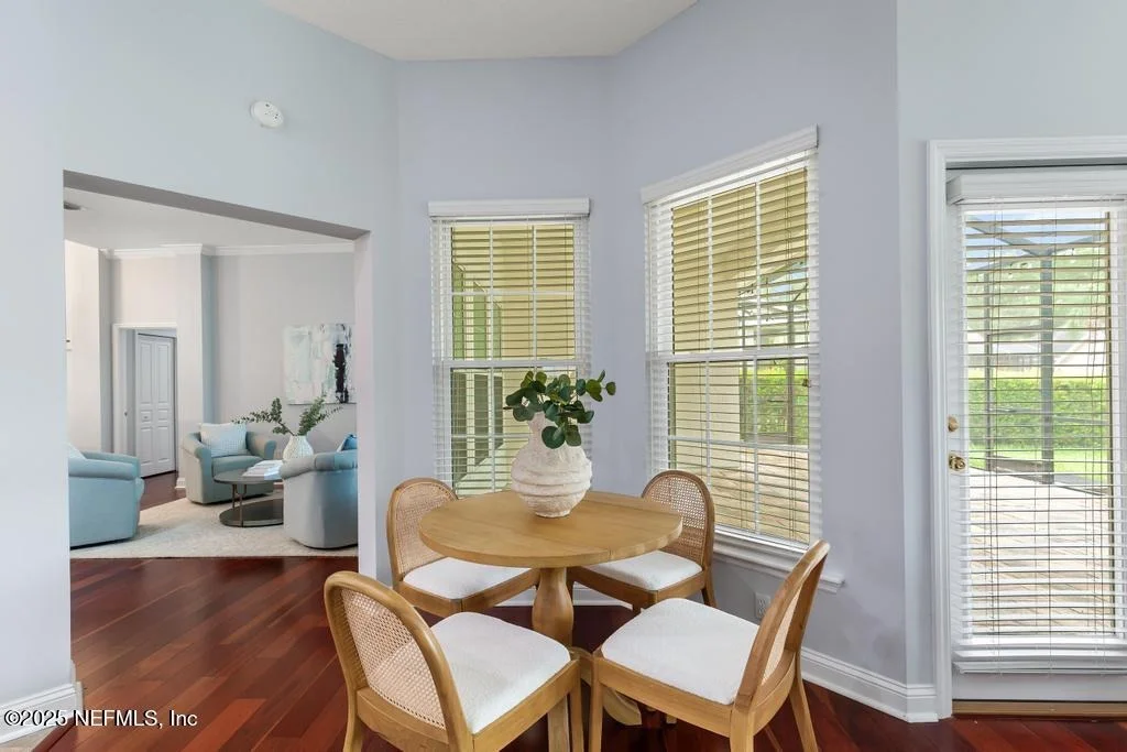 Photo of 902 EAGLE POINT Drive