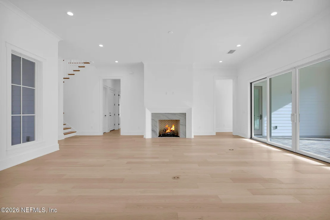 Photo of 605 SHELL RIDGE Lane