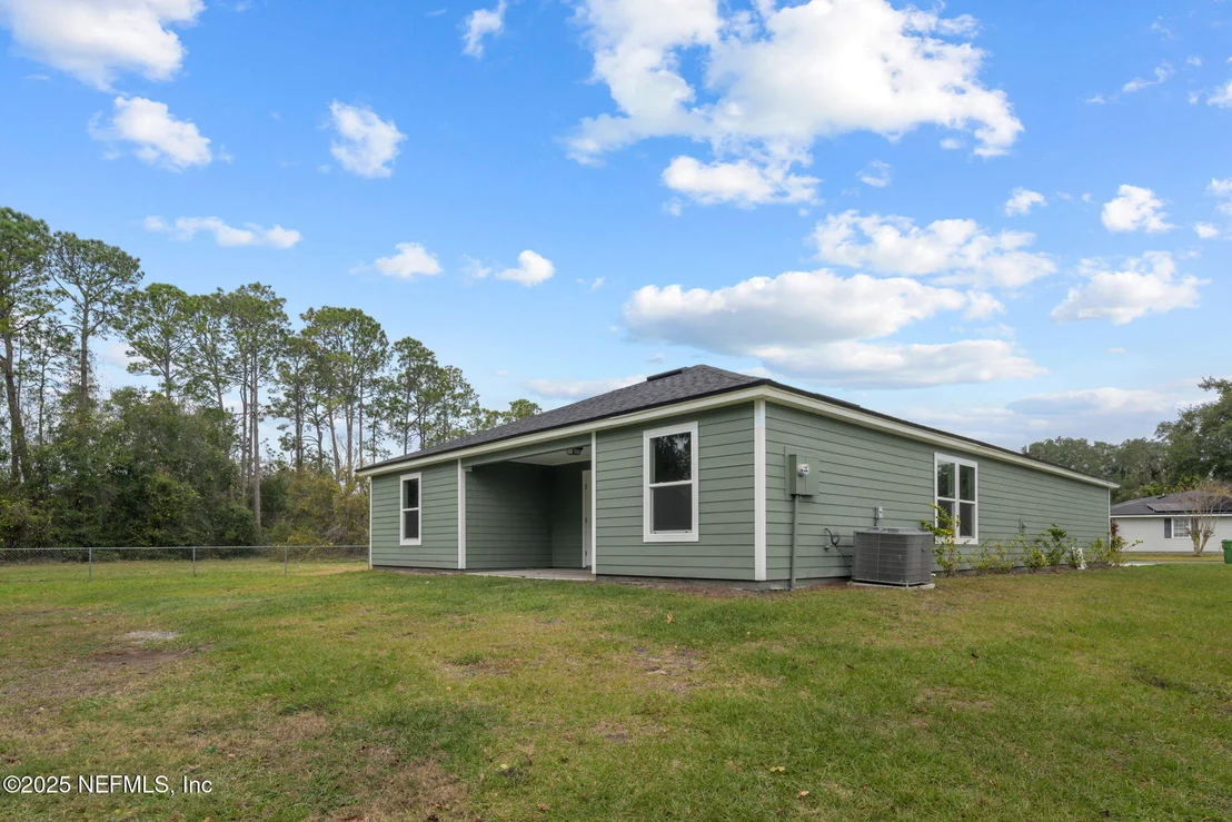 Photo of 613 OLEANDER Drive