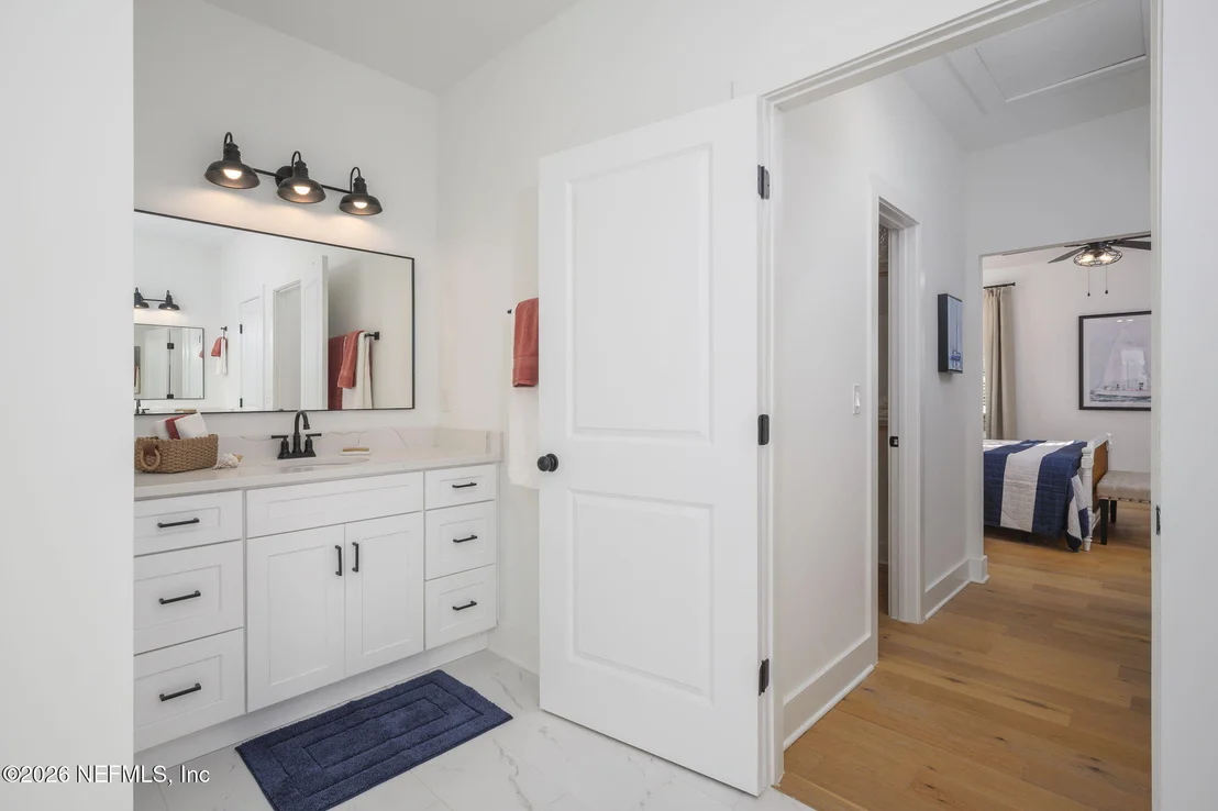 Photo of 40 MAGNOLIA Avenue