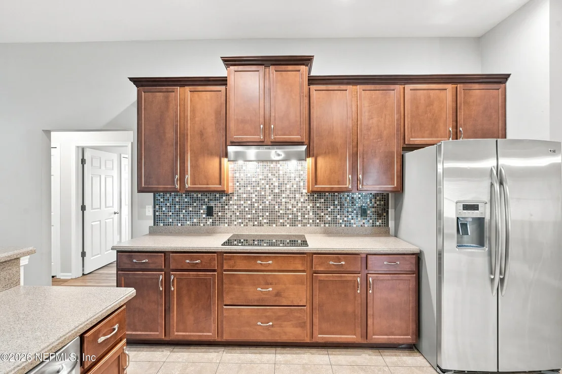 Photo of 285 W ADELAIDE Drive