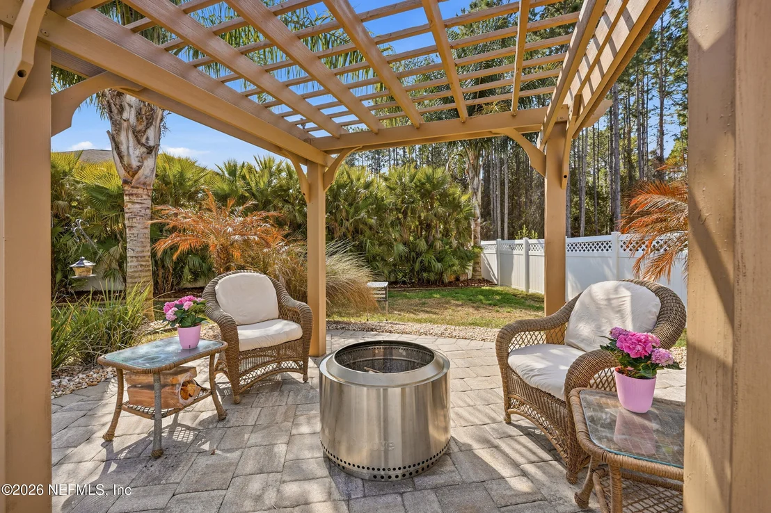 Photo of 801 MONTAGUE Drive
