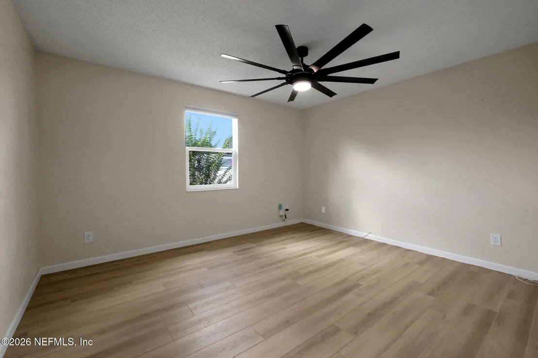 Photo of 11530 BROAD LEAF Drive