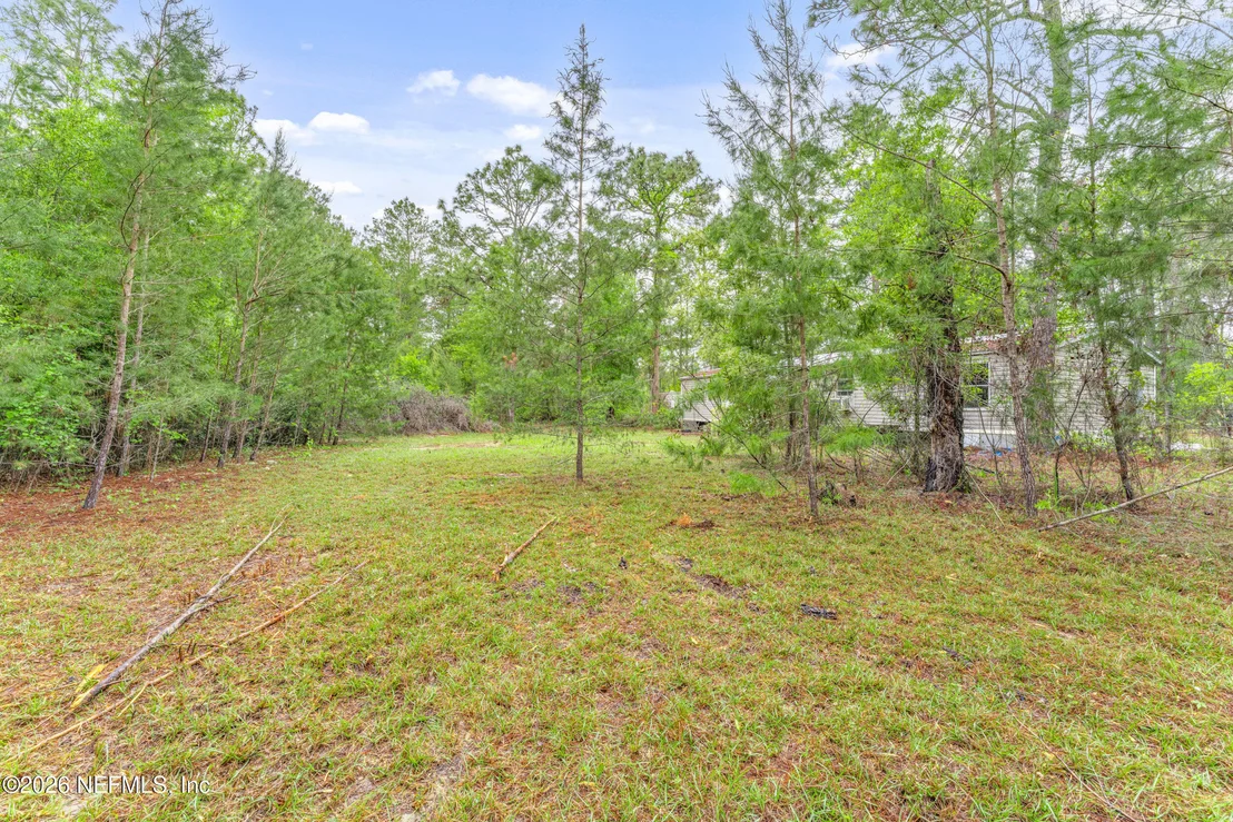 Photo of 1056 BELLAMY Road