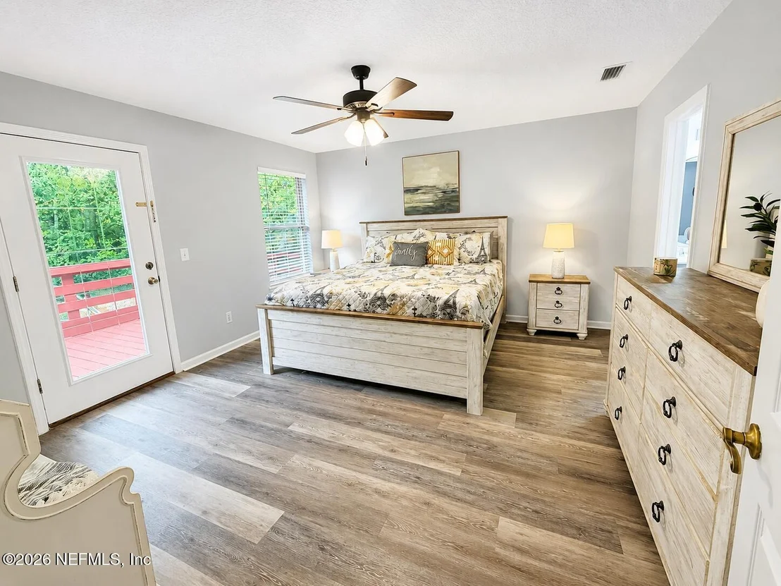 Photo of 4620 HEDGEHOG Street