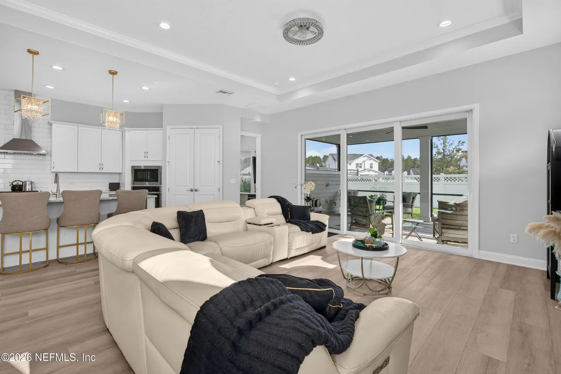 Photo of 483 COURTNEY CHASE Drive