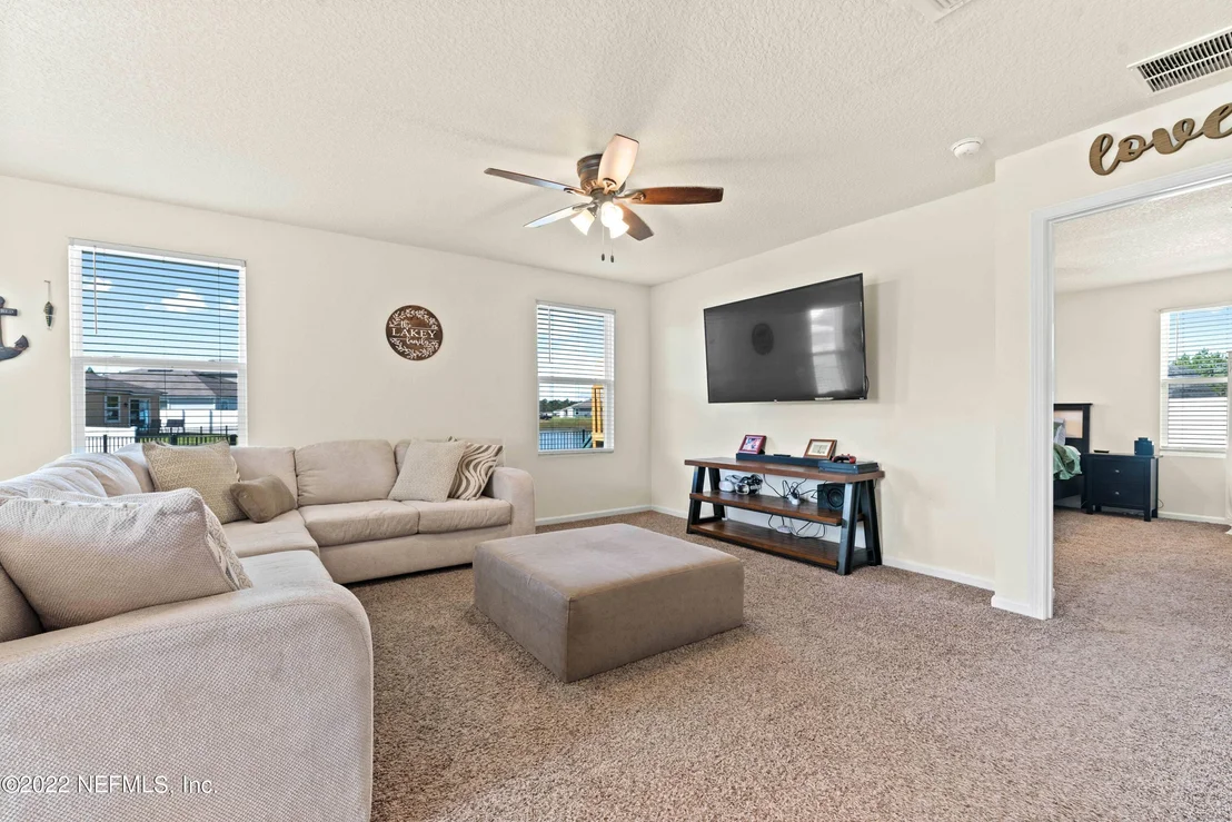Photo of 6206 PAINT MARE Lane