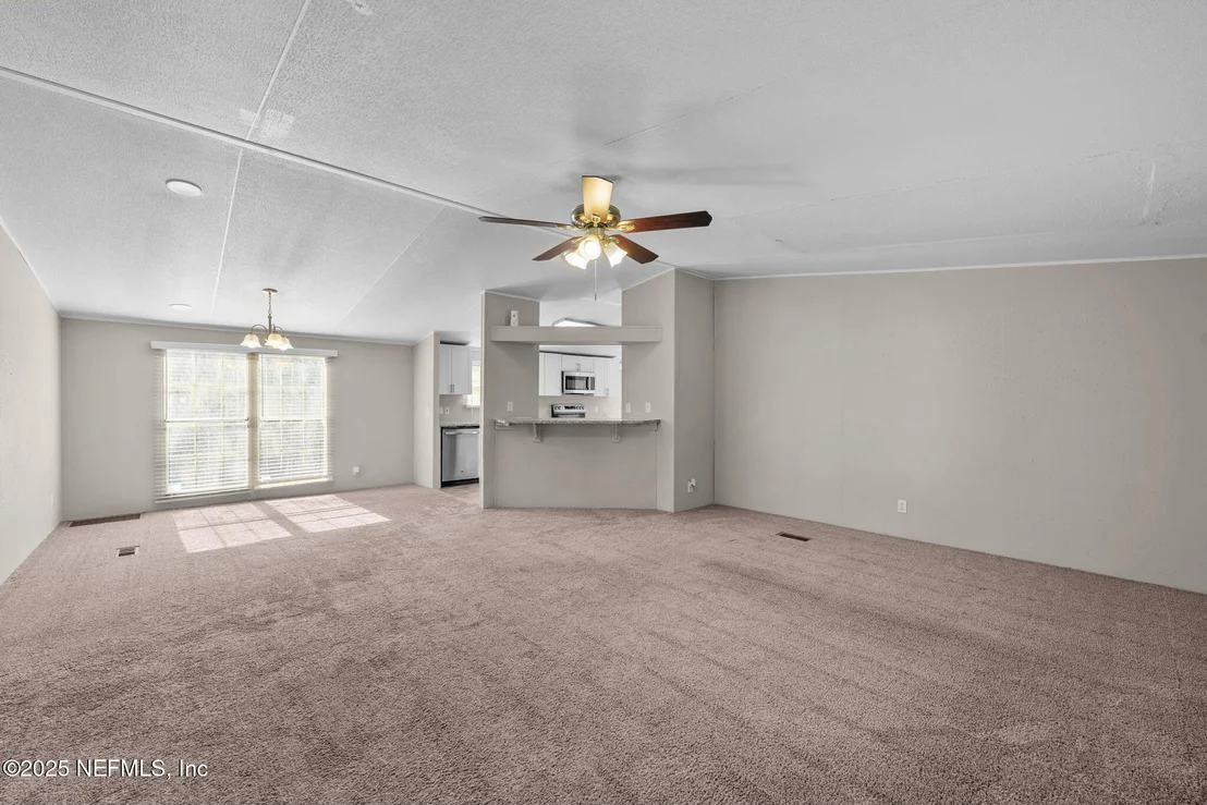 Photo of 117 WILLIAMS Lane