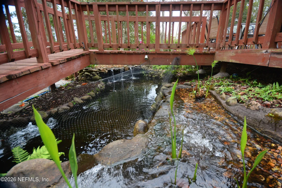 Photo of 176 LAKE Drive
