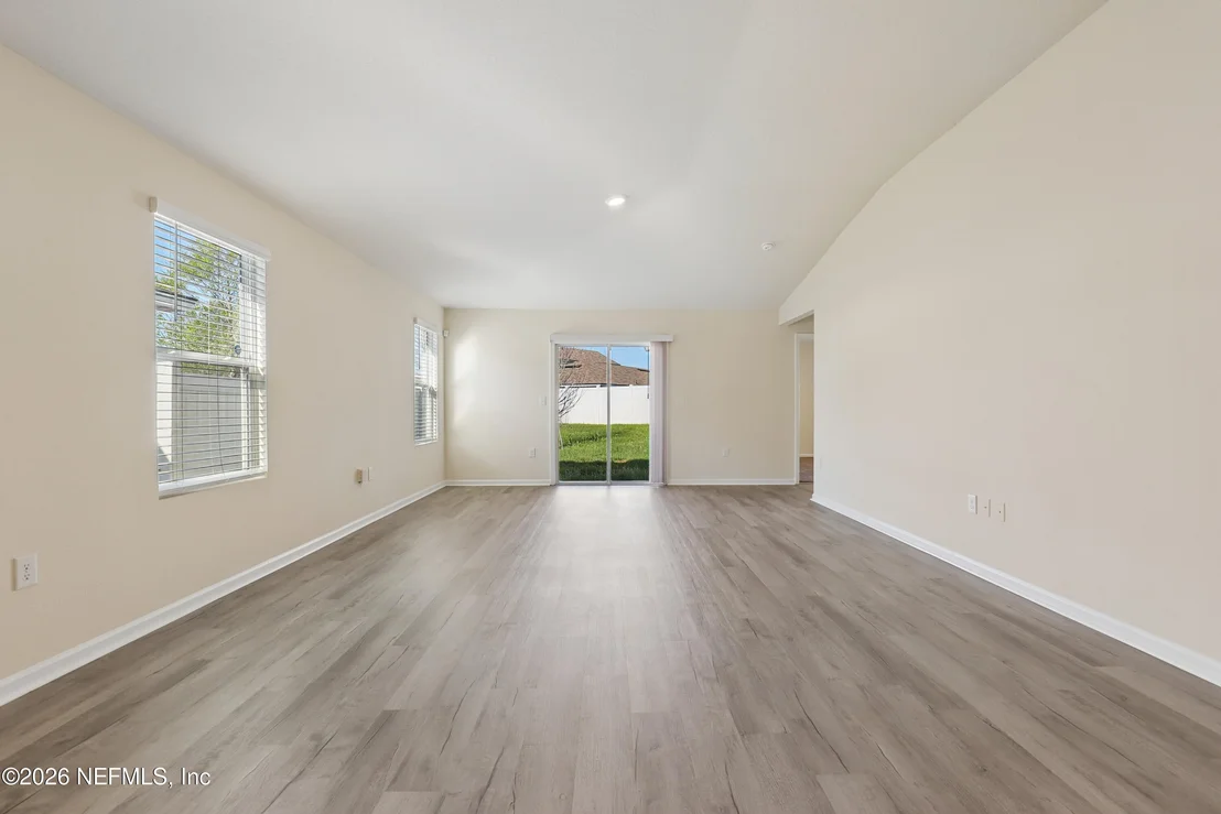 Photo of 8076 DANCING FOX Street