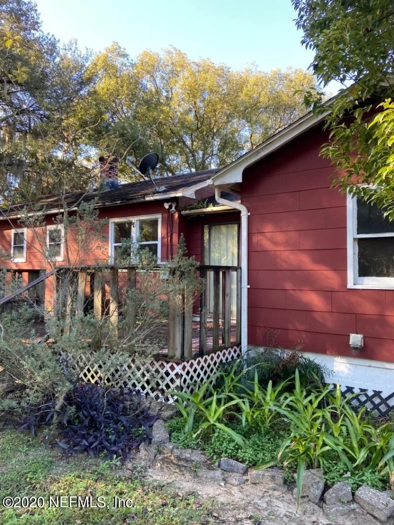 Photo of 1715 HILLTOP Boulevard