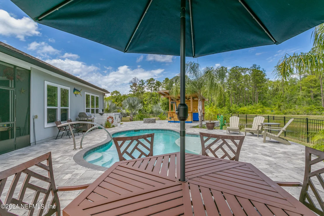 Photo of 362 CEDARSTONE Way