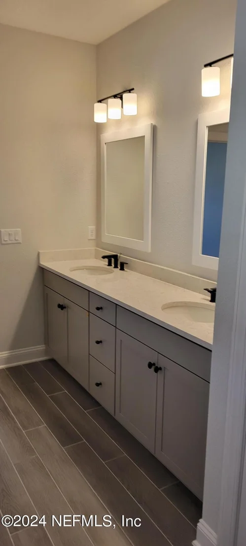 Photo of 64 WAVERLY Way