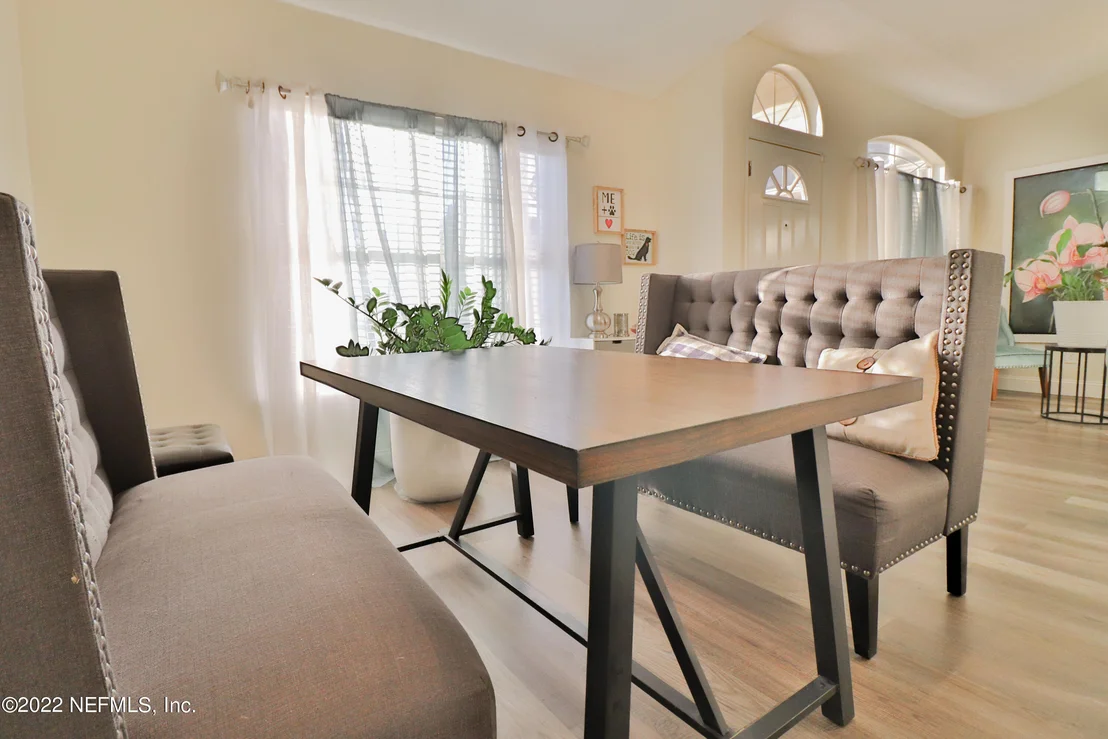 Photo of 11083 RIDGE POINT Drive