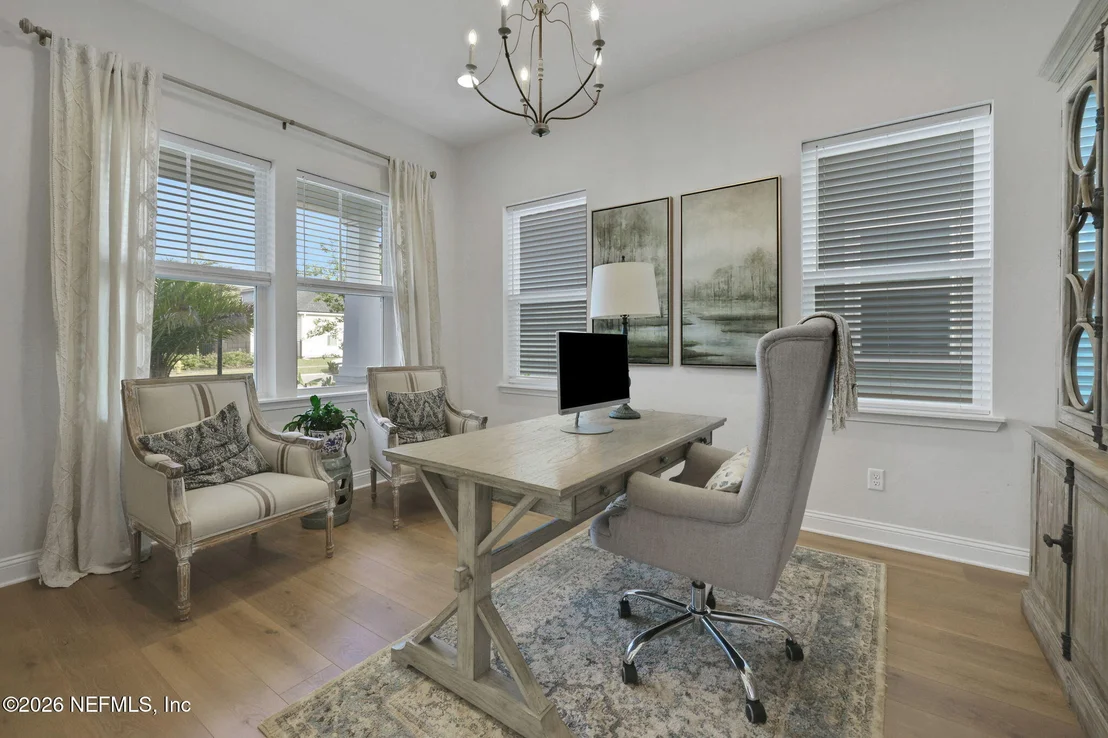 Photo of 431 CAIDEN Drive