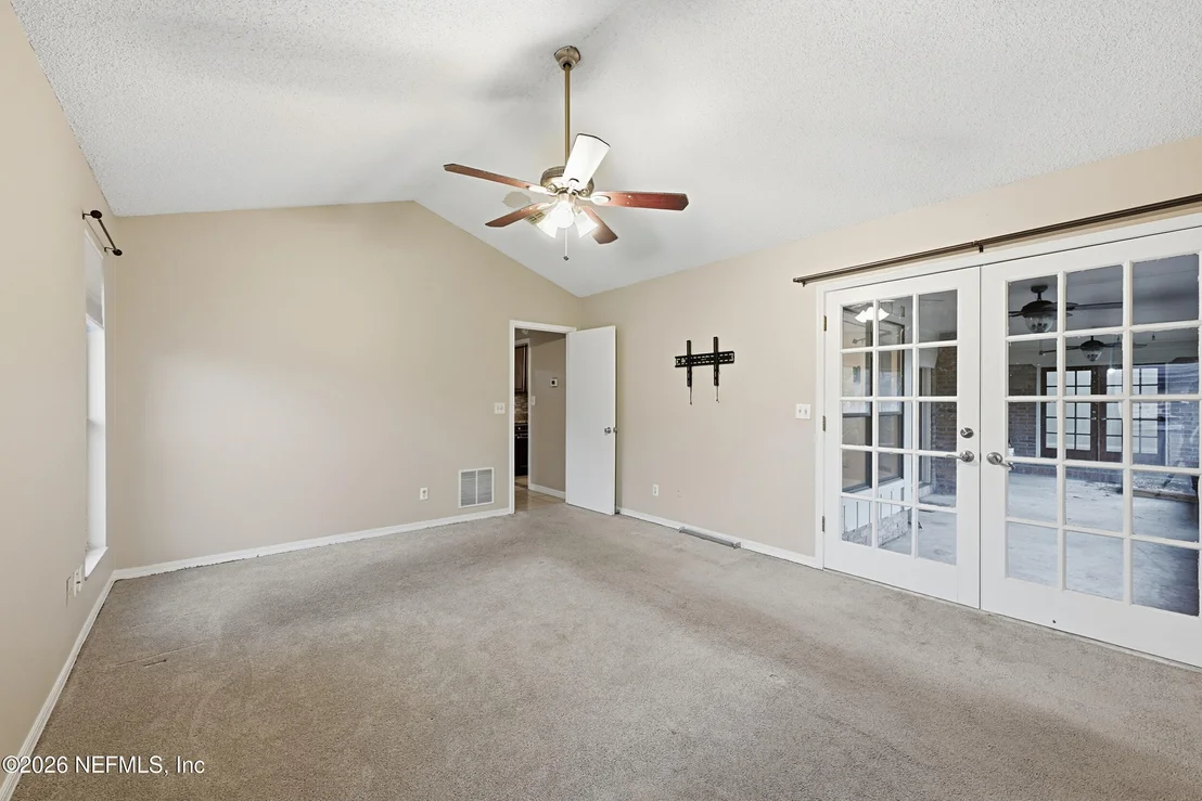 Photo of 954 LAKERIDGE Drive