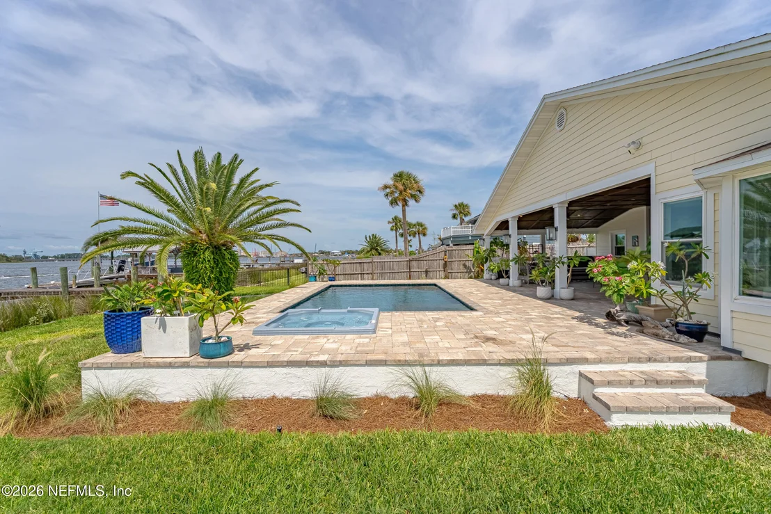 Photo of 5392 HECKSCHER Drive