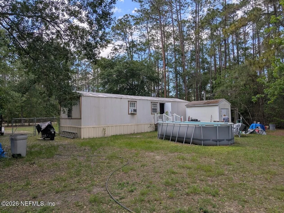 Photo of 104 MOORE Avenue