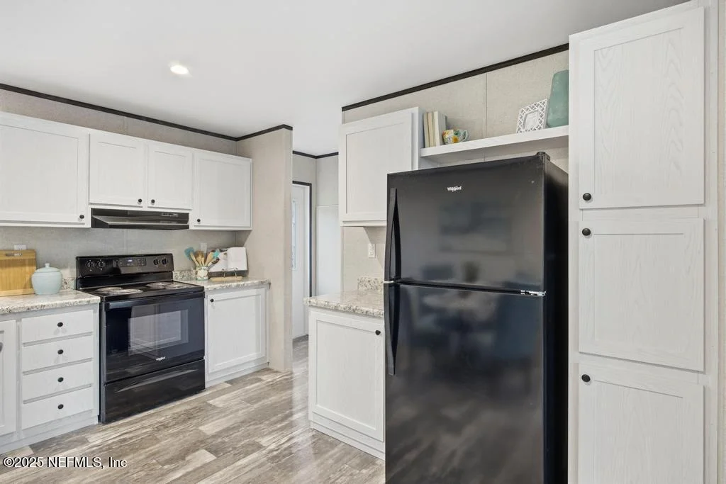 Photo of 520 HICKORY NUT Trail