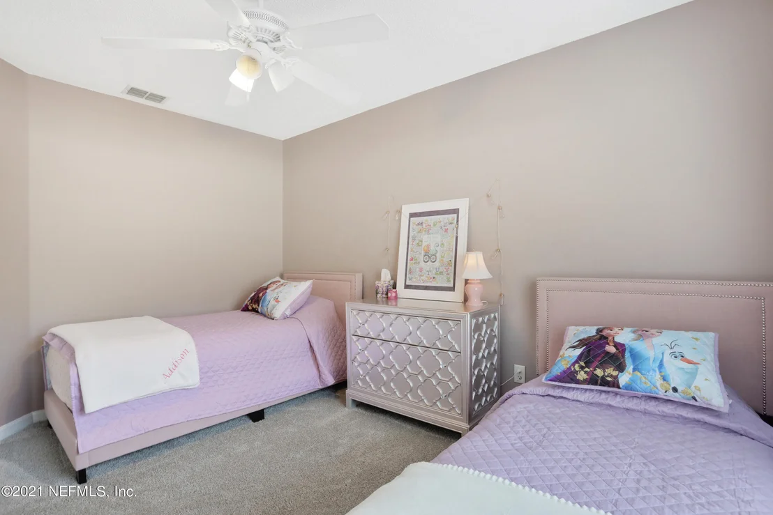 Photo of 321 JOHNS GLEN Drive