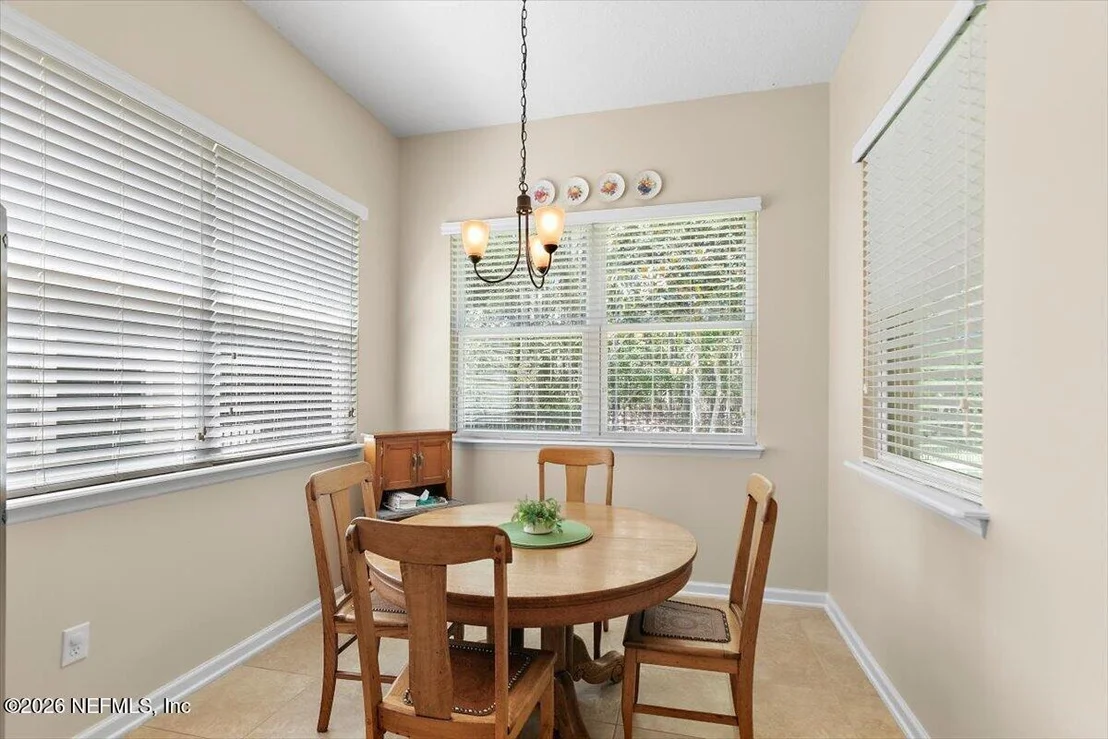 Photo of 637 N LEGACY Trail