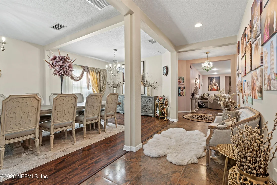 Photo of 104 MOSELLE Lane