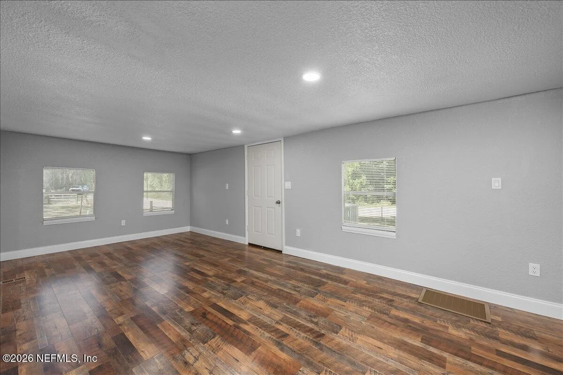 Photo of 113 BLUEGILL Drive