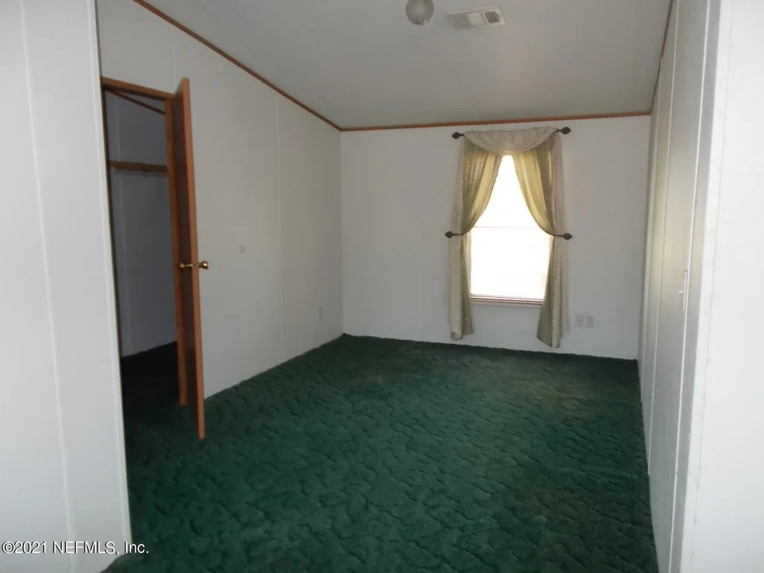 Photo of 35038 SPLIT OAK Drive