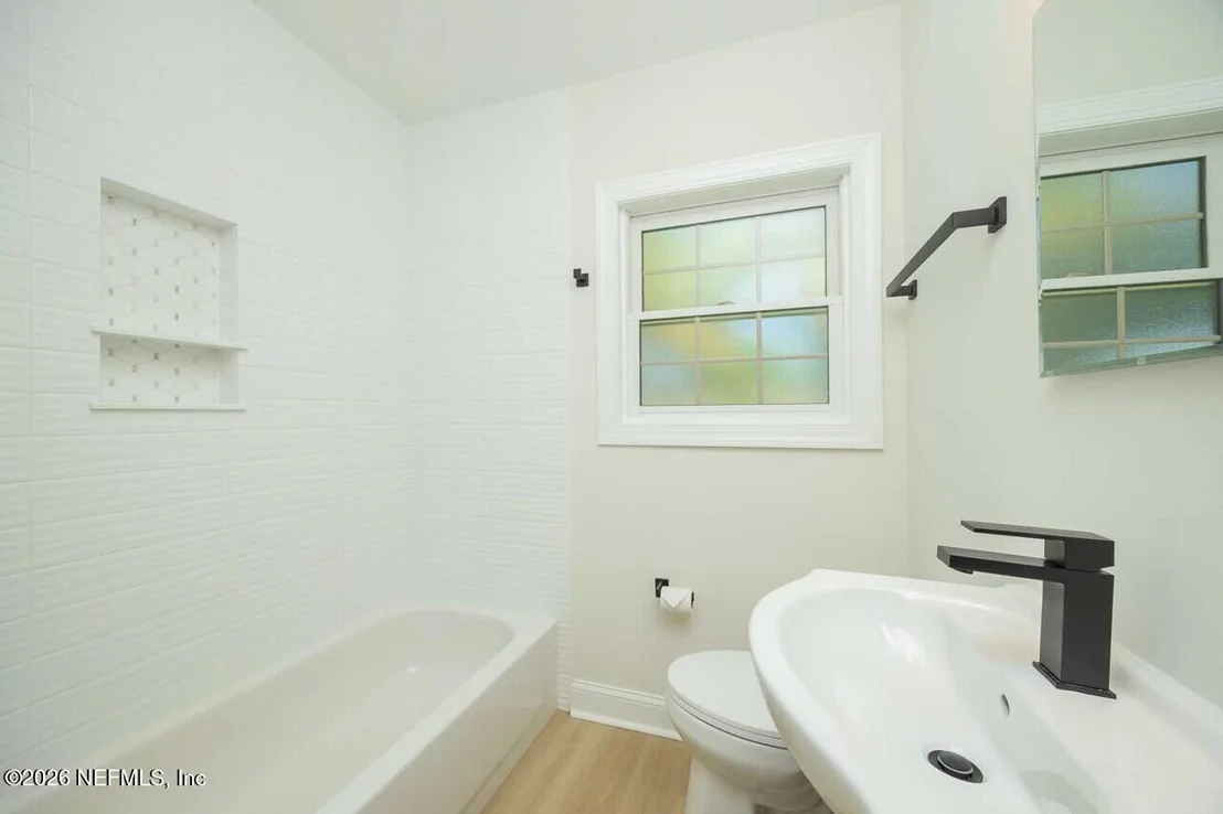 Photo of 310 ANDREAS Street