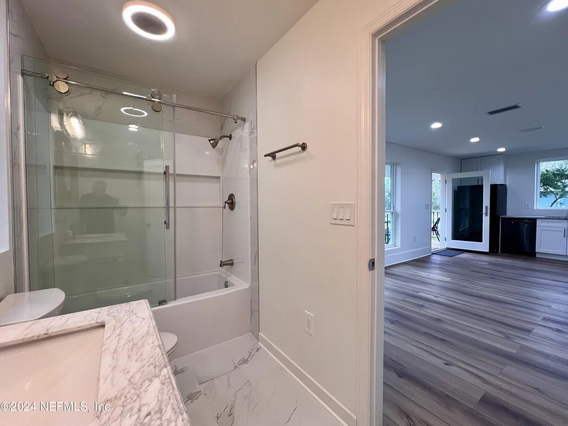 Photo of 9672 SIBBALD Road