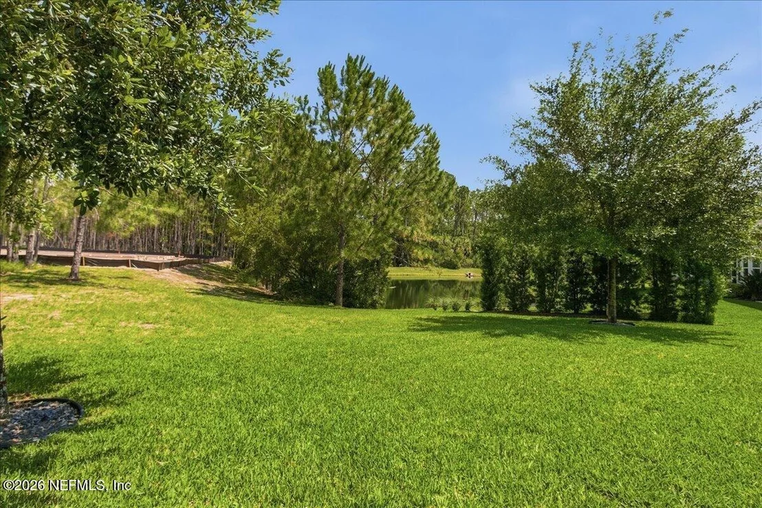 Photo of 205 HEATHERWOOD Court