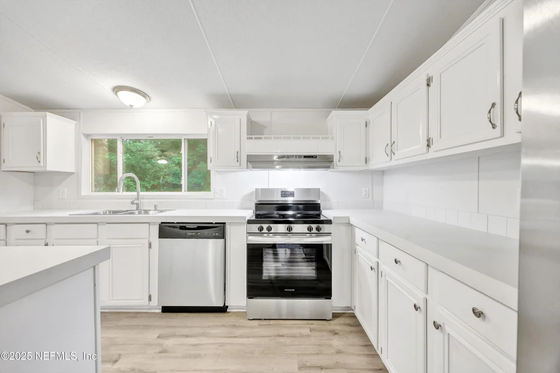 Photo of 2404 SILVER MOSS Circle