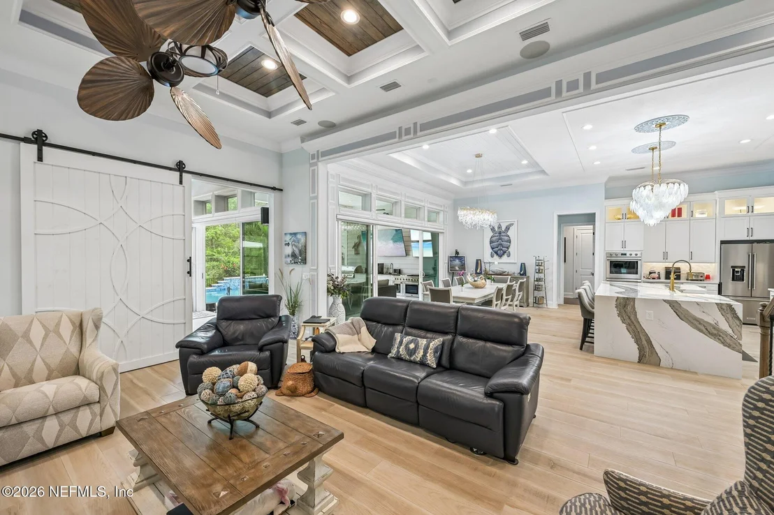 Photo of 375 SEAGROVE Drive