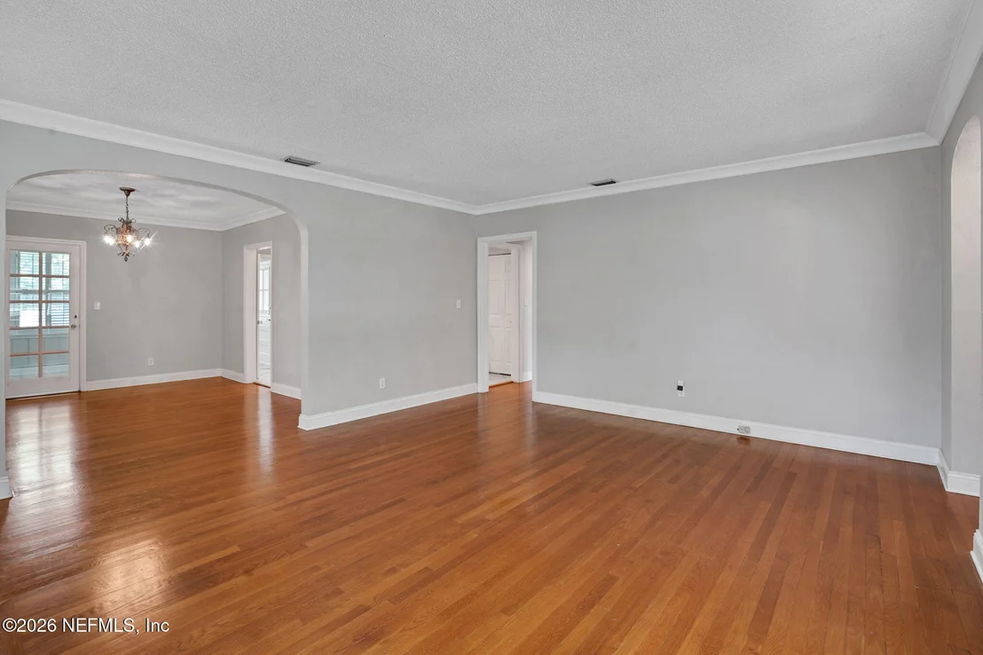 Photo of 4035 BIRMINGHAM Road