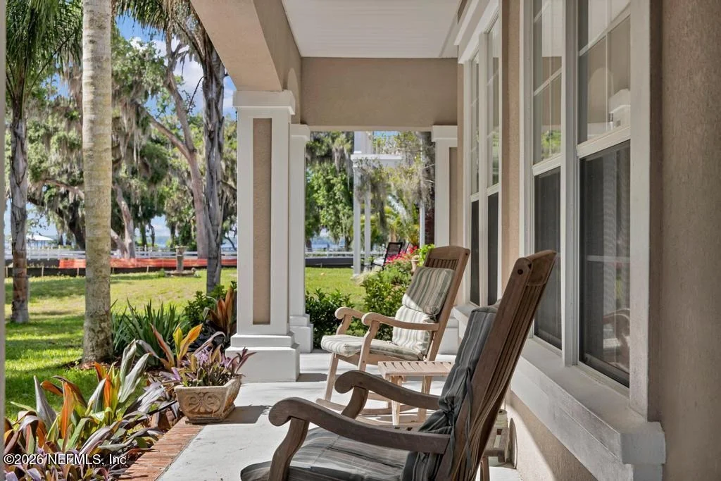 Photo of 124 RIVER PLANTATION Road N
