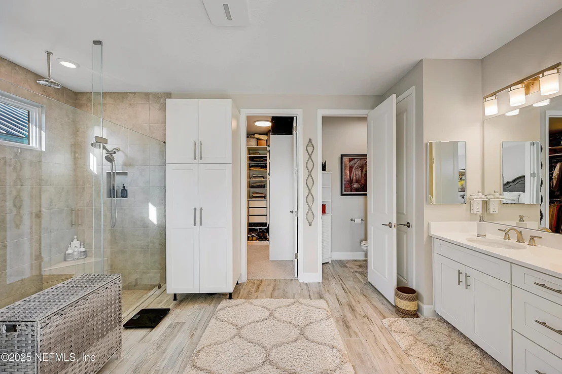 Photo of 598 MARQUESA Circle
