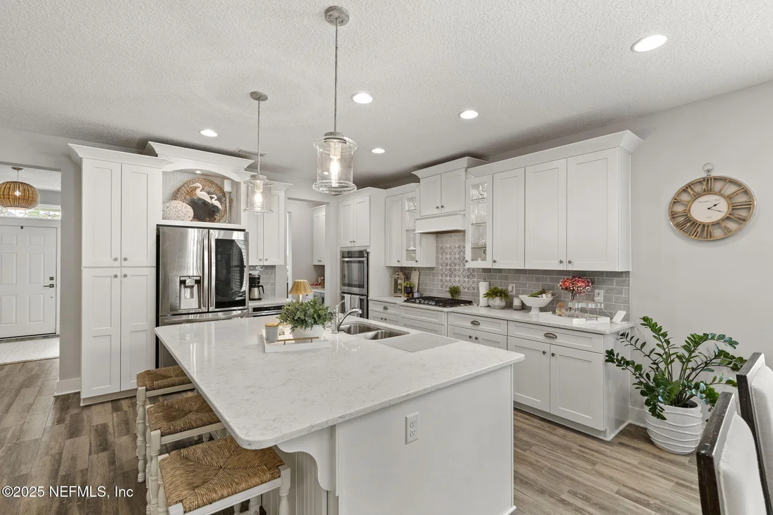 Photo of 178 EDISTO Place