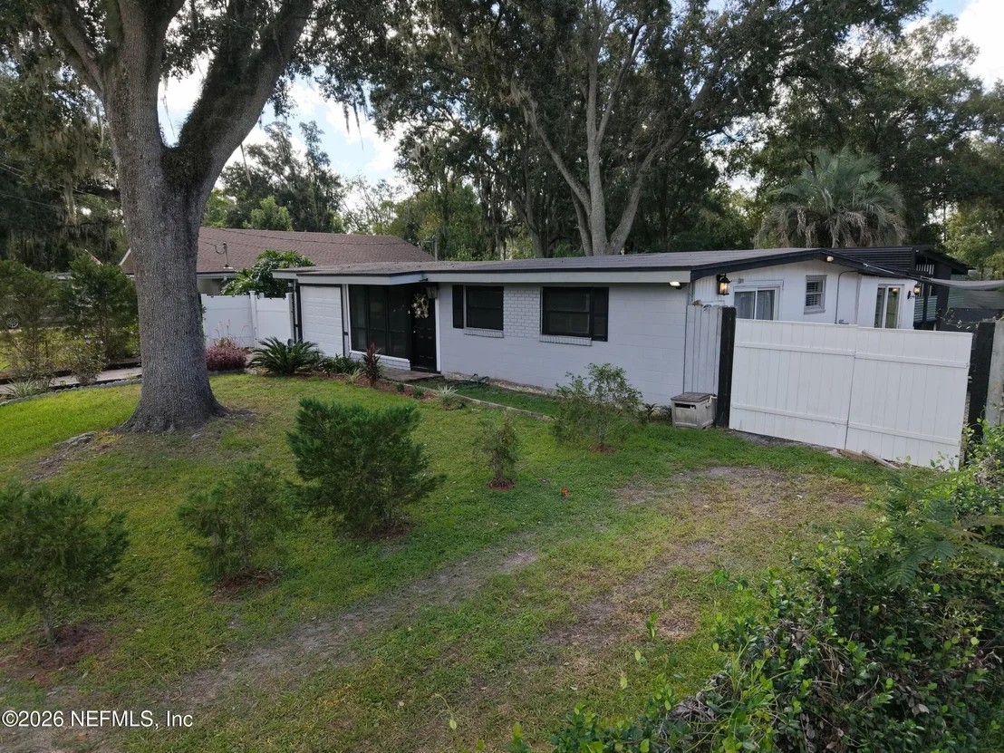 Photo of 3048 LORMAN Drive