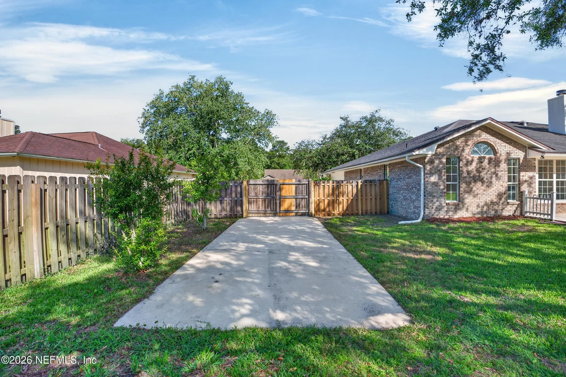Photo of 655 FINGAL Drive