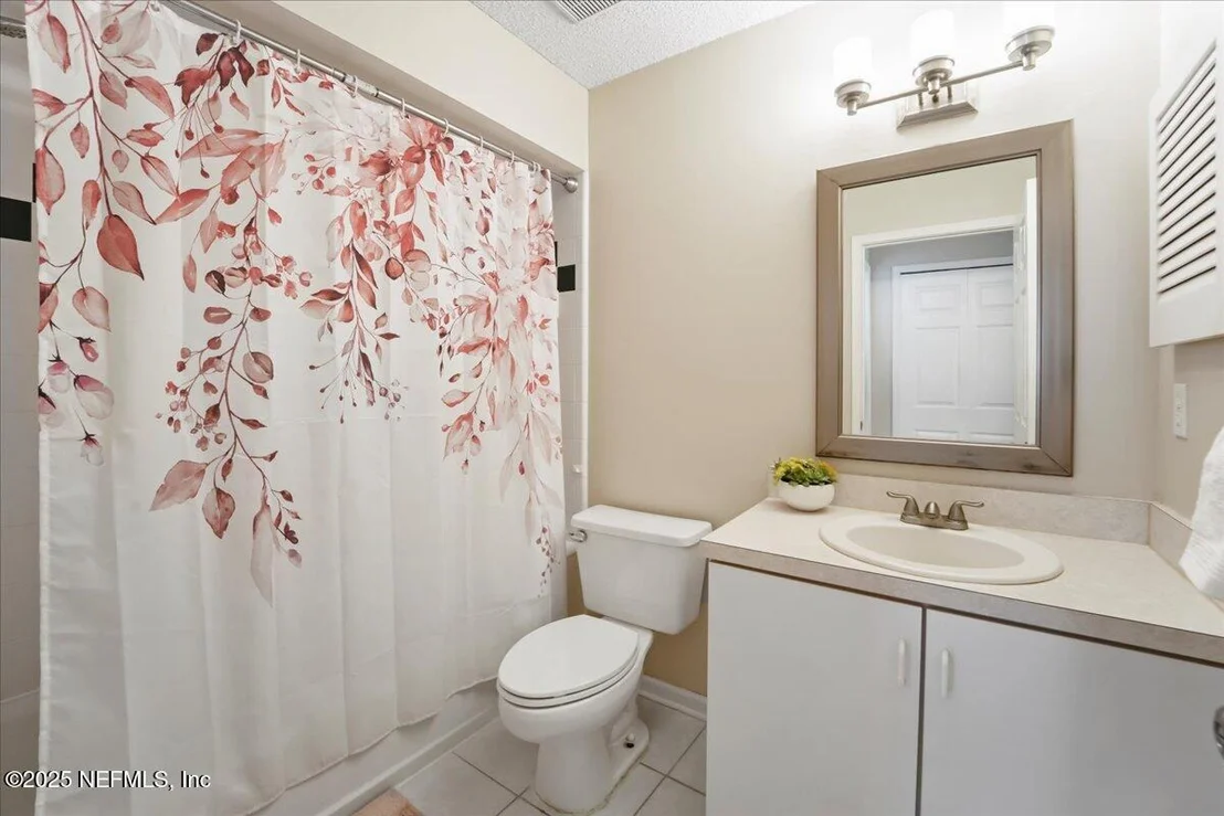 Photo of 4253 EAGLES VIEW Lane