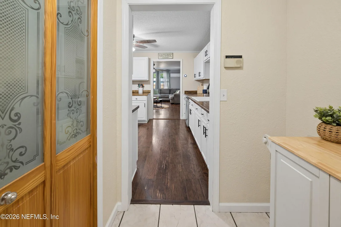 Photo of 10426 SLAY Road