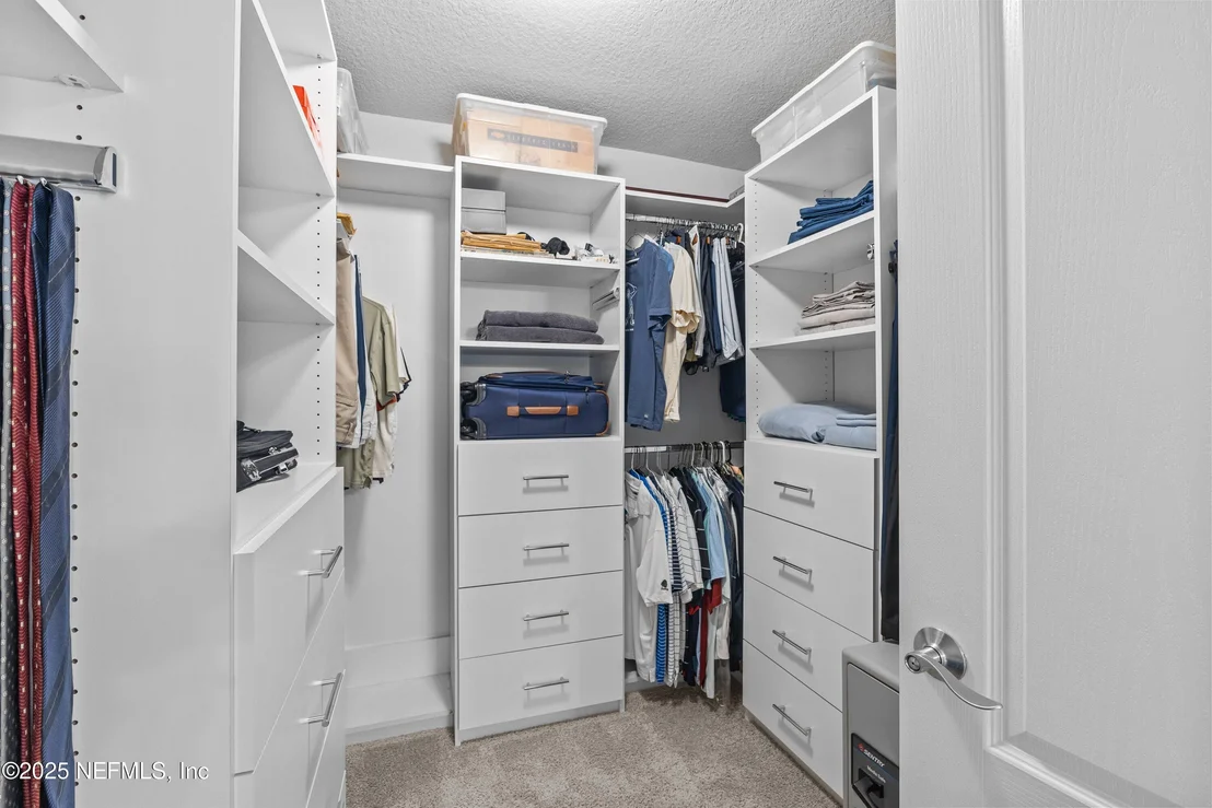 Photo of 1178 SHETLAND Drive